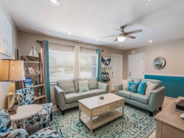Luxury Pool Home Blocks from the Beach in Anna Maria