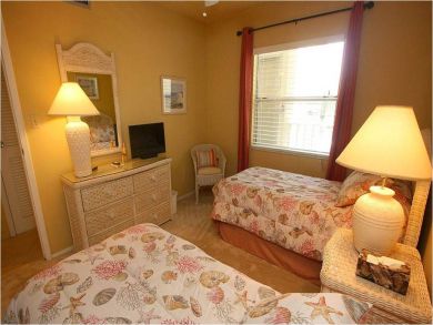 Bedroom 2 with TV
