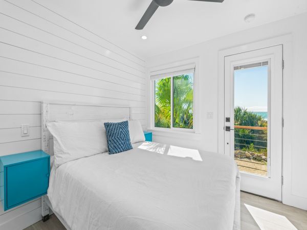 Anna Maria Gulf Front Three Bedroom Vacation Beach Cottage