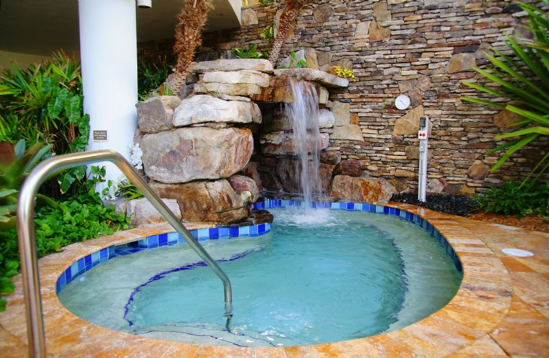 2 Bedroom Premier Luxury Condo Plus a Den on the Beach