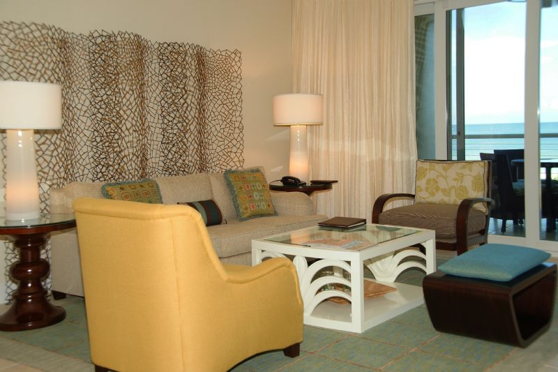 2 Bedroom Premier Luxury Condo Plus a Den on the Beach