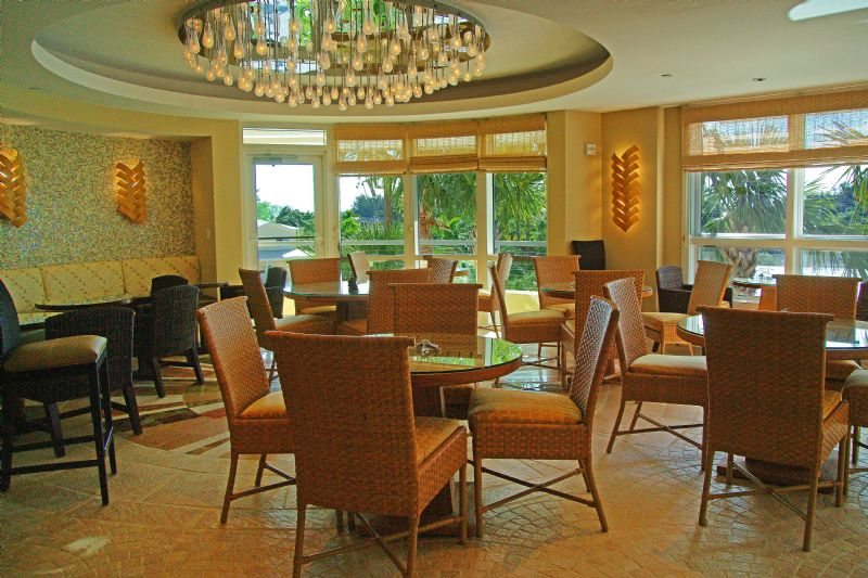 2 Bedroom Premier Luxury Condo Plus a Den on the Beach