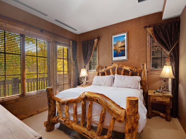 Beaver Creek Vacation Rental: Ski Access & Poolside Comfort