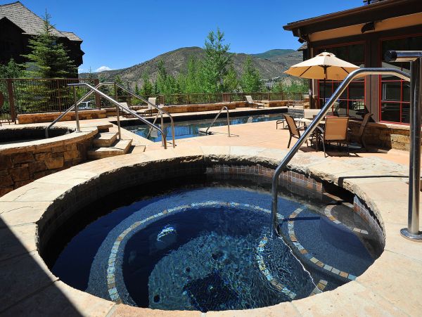Beaver Creek Vacation Rental: Ski Access & Poolside Comfort