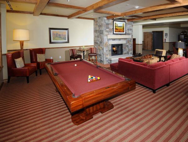 Beaver Creek Vacation Rental: Ski Access & Poolside Comfort