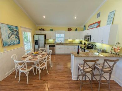 Island Beach Vacation Rental with 4 Bedrooms Anna Maria