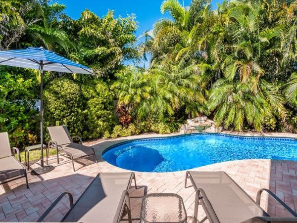 North End Anna Maria Vacation Rental with Pool Sleeps 8
