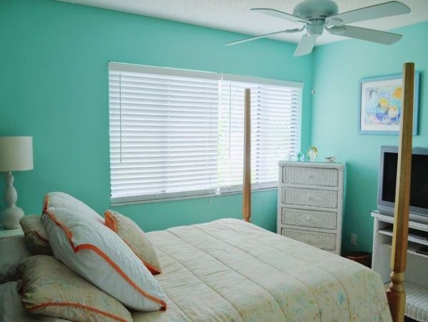 Holmes Beach 3 Bedroom Condo with Water View