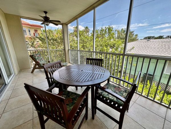 Luxury 3 bedroom Town Home w/ Pool Anna Maria Island Rental