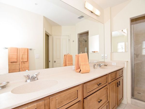 Luxury 3 bedroom Town Home w/ Pool Anna Maria Island Rental