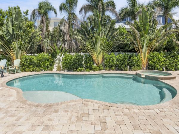 Holmes Beach Luxury Vacation Pool Home Steps from the Beach