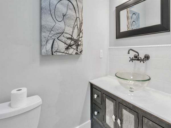 Holmes Beach Luxury Vacation Pool Home Steps from the Beach