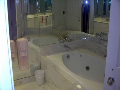 Longboat Key Condo Fabulous Location & Beach Community