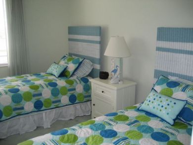 Longboat Key Condo Fabulous Location & Beach Community