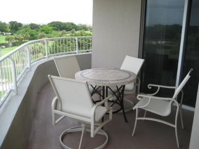 Longboat Key Condo Fabulous Location & Beach Community