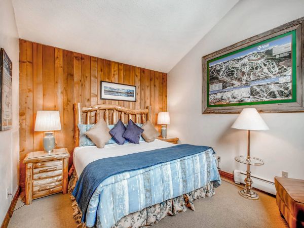 Vail Vacation Condo Sleeps Ten Guests