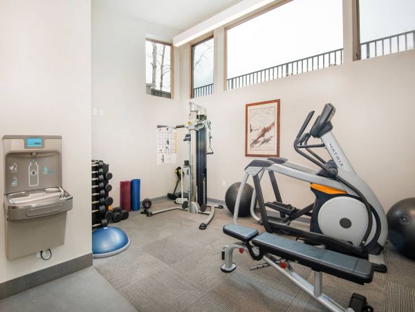 Vail Vacation Condo Sleeps Ten Guests