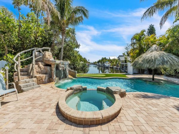 Five Bedroom Anna Maria  Home with Water Slide Pool & Views