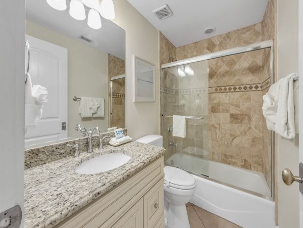 Five Bedroom Anna Maria  Home with Water Slide Pool & Views