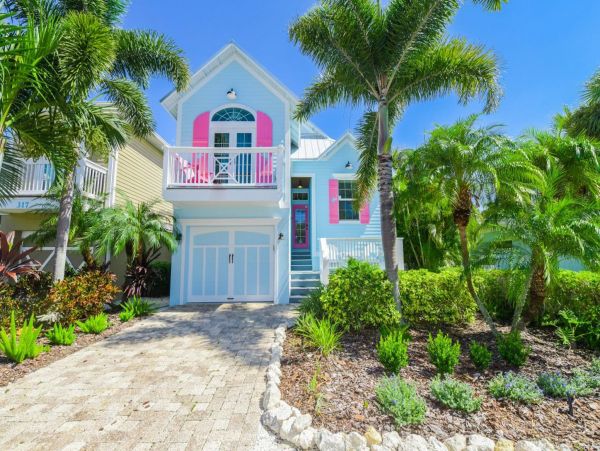 Anna Maria Island Rental 3 Bedrooms With Private Pool