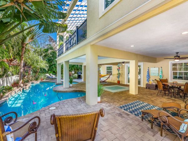 Luxury Anna Maria Vacation Rental Sleeps 6 Private Pool