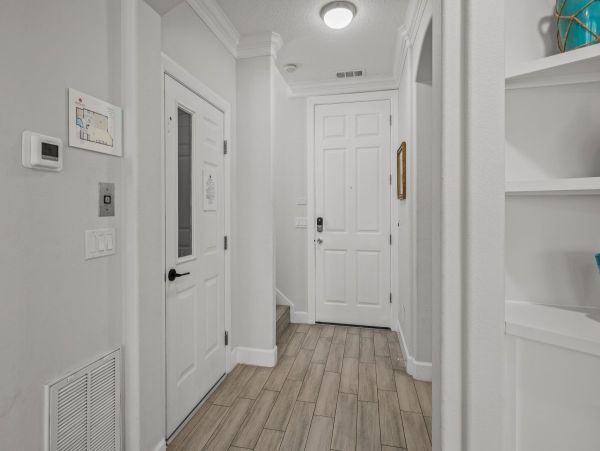 Siesta Key Duplex Shared Pool Short Walk to Beach