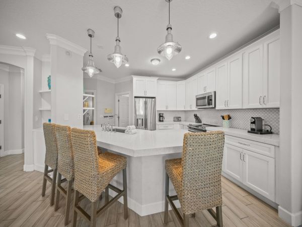 Siesta Key Duplex Shared Pool Short Walk to Beach