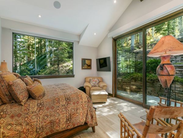 Luxury Vail Vacation Rental House with 5 Bedrooms Sleeps 12