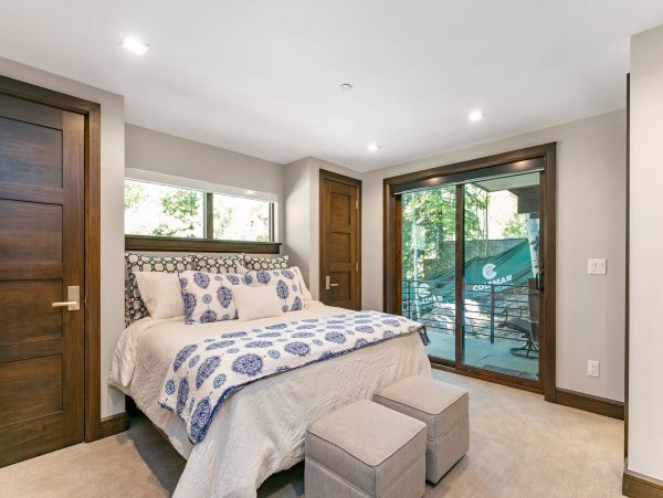 Luxury Vail Vacation Rental House with 5 Bedrooms Sleeps 12