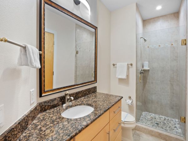 Siesta Key Vacation Rental - Luxury 4-Bedroom Beach House with Pool & Rooftop Deck