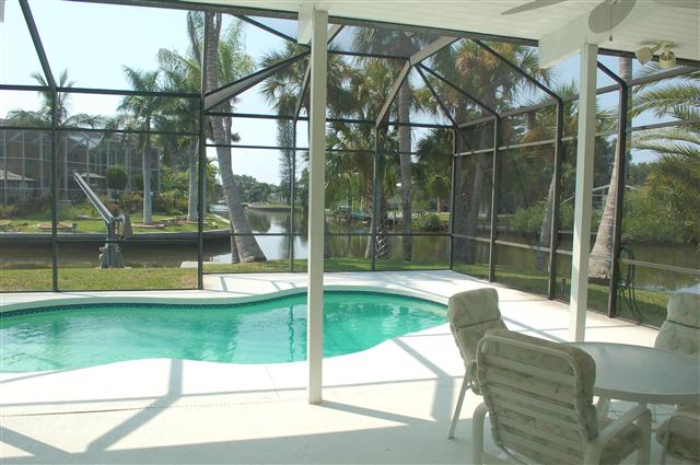 Pet Friendly Property Three Bedrooms