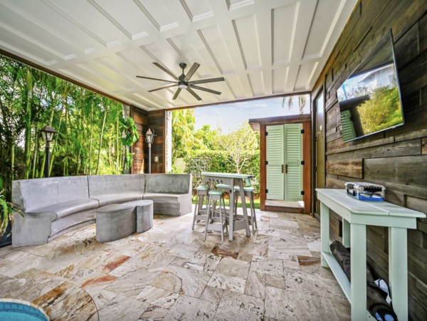 Anna Maria 4 Bedroom Luxury Family Vacation Rental Pool Home