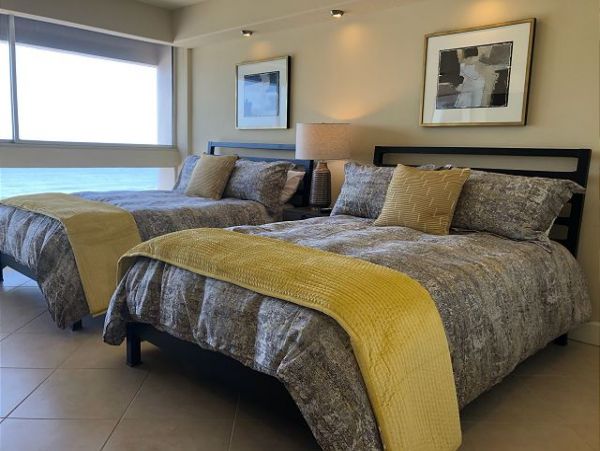Gulf Front Two Bedroom Vacation Condo Sleeps Six