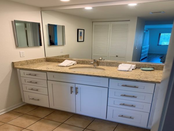 Siesta Key Vacation Rentals - Renovated Florida Beachfront Condo with Garden View