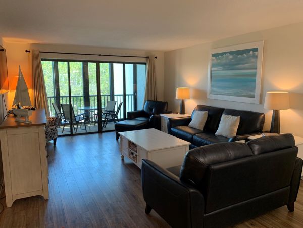 Siesta Key Vacation Rentals - Renovated Florida Beachfront Condo with Garden View