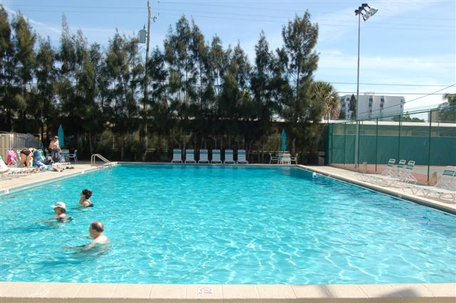 Siesta Key 2 bed 2 ba Condo