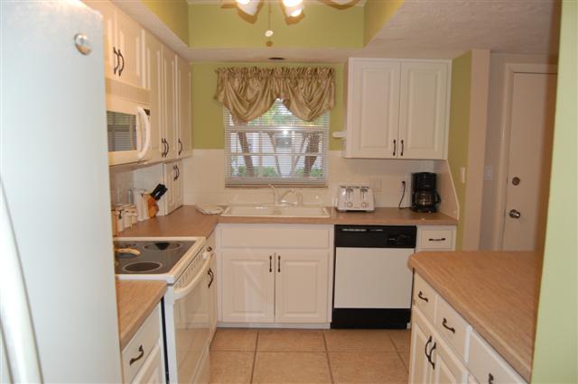 Siesta Key 2 bed 2 ba Condo