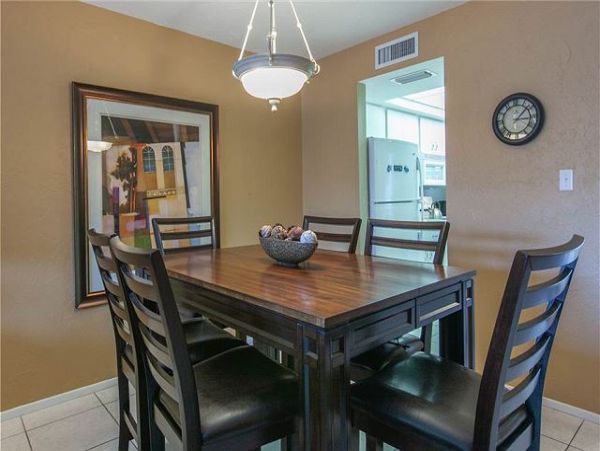 Beachside Two Bedroom Siesta Key Condo Sleeps Six