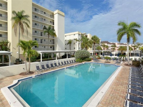 Two Bedroom Condo Short Walk to Beach Partial Gulf View