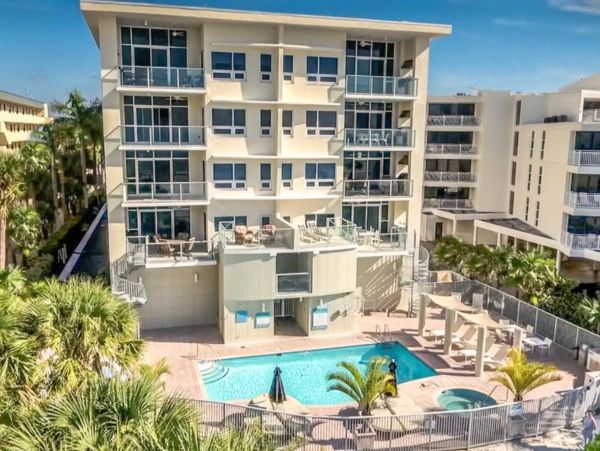 Siesta Key Beach Front 2 Bedroom Luxury Vacation Rental