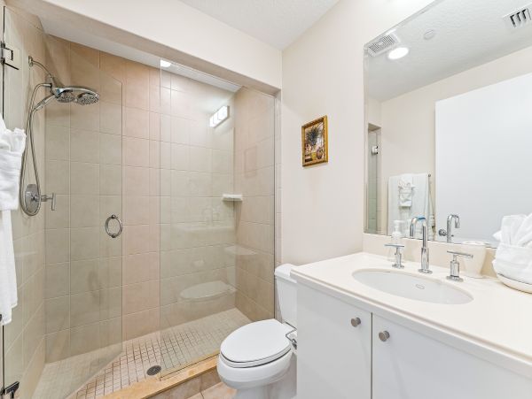 Relax Away in this 3 Bedroom Condo on Exclusive Siesta Key