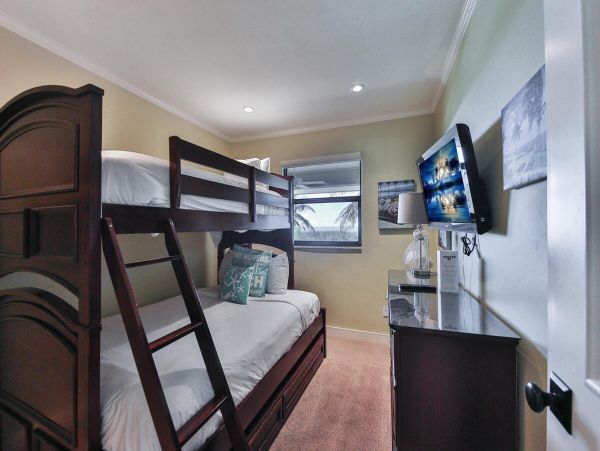 Beachfront House Captiva - Gulf Views - 4 Bedrooms