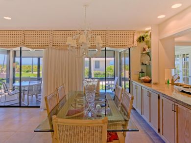 Captiva Beach Villa with 3 Bedrooms & 2 Bathrooms on Beach!