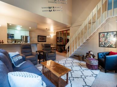 Luxury Vail Ski Vacation Condo Two Bedrooms Walk to Lift