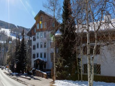 Luxury Vail Ski Vacation Condo Two Bedrooms Walk to Lift