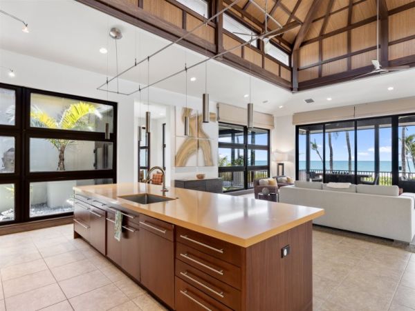 Luxury Rental  Captiva Island Private Pool