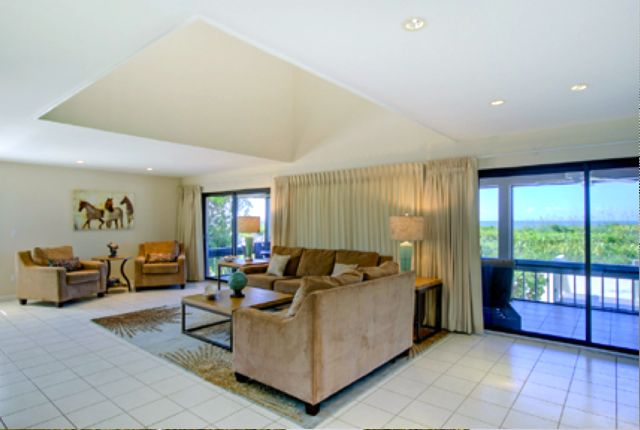 Large Open Plan Living Area