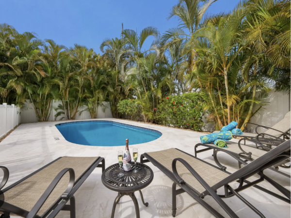 Beautiful Holmes Beach Vacation Home with Private Pool