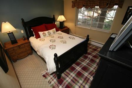 Great Vail Village Vacation Condo for you Next Ski Vacation
