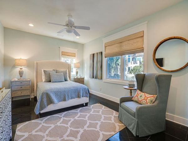 Destin Beachfront Six Bedroom Vacation Rental